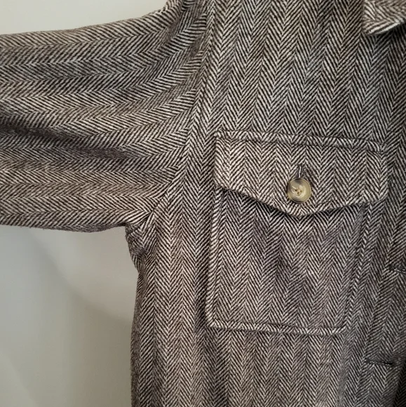 Denver Hayes Herringbone Shacket - Picture 8 of 9